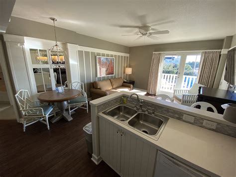 disney boardwalk 1 bedroom villa|Amazing tour of a Newly Refurbished Boardwalk View 1 Bedroom。